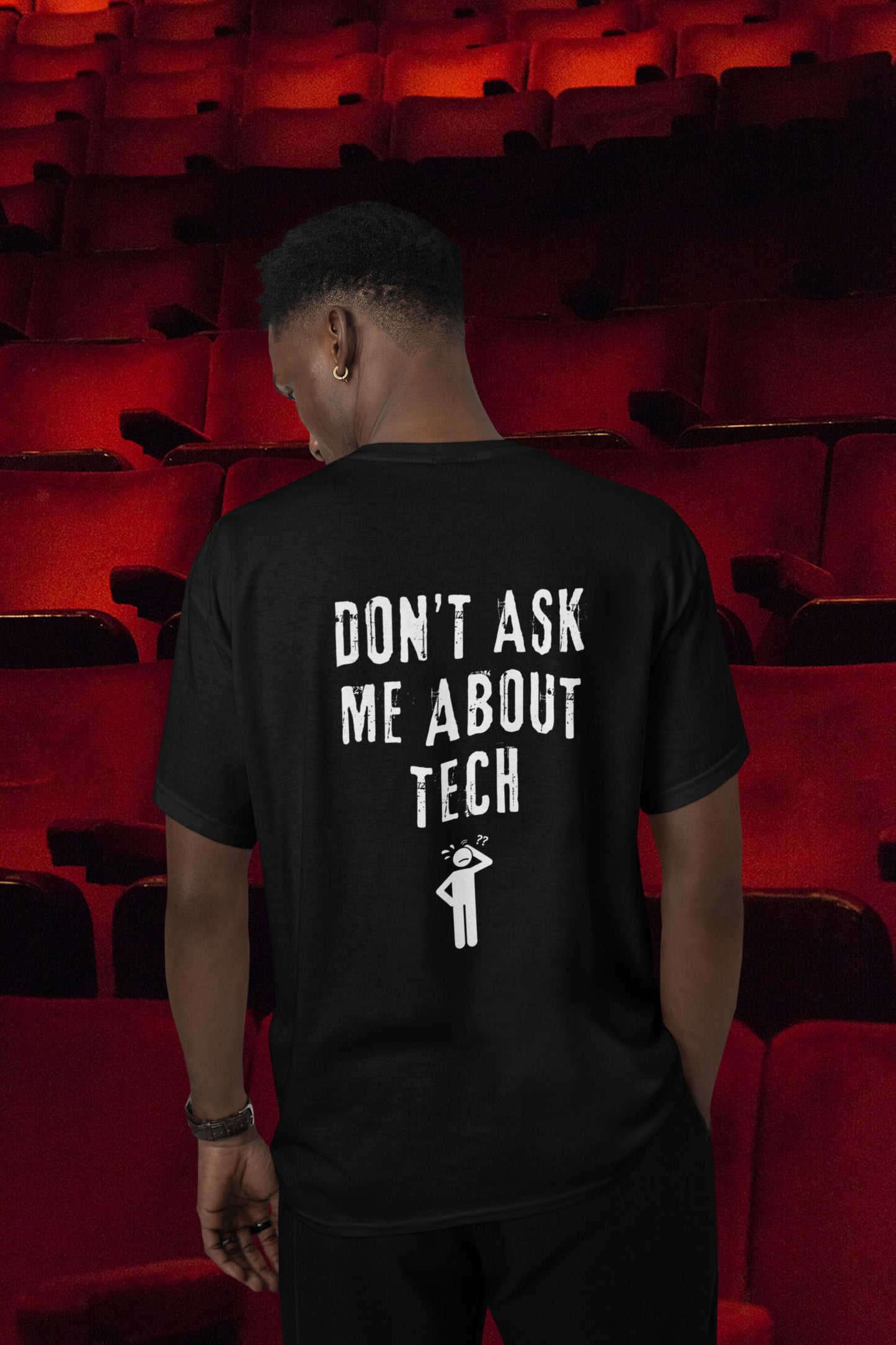 Men’s Theatre T-Shirt in Unisex Design – "I Am Cast, Don’t Ask Me About Tech