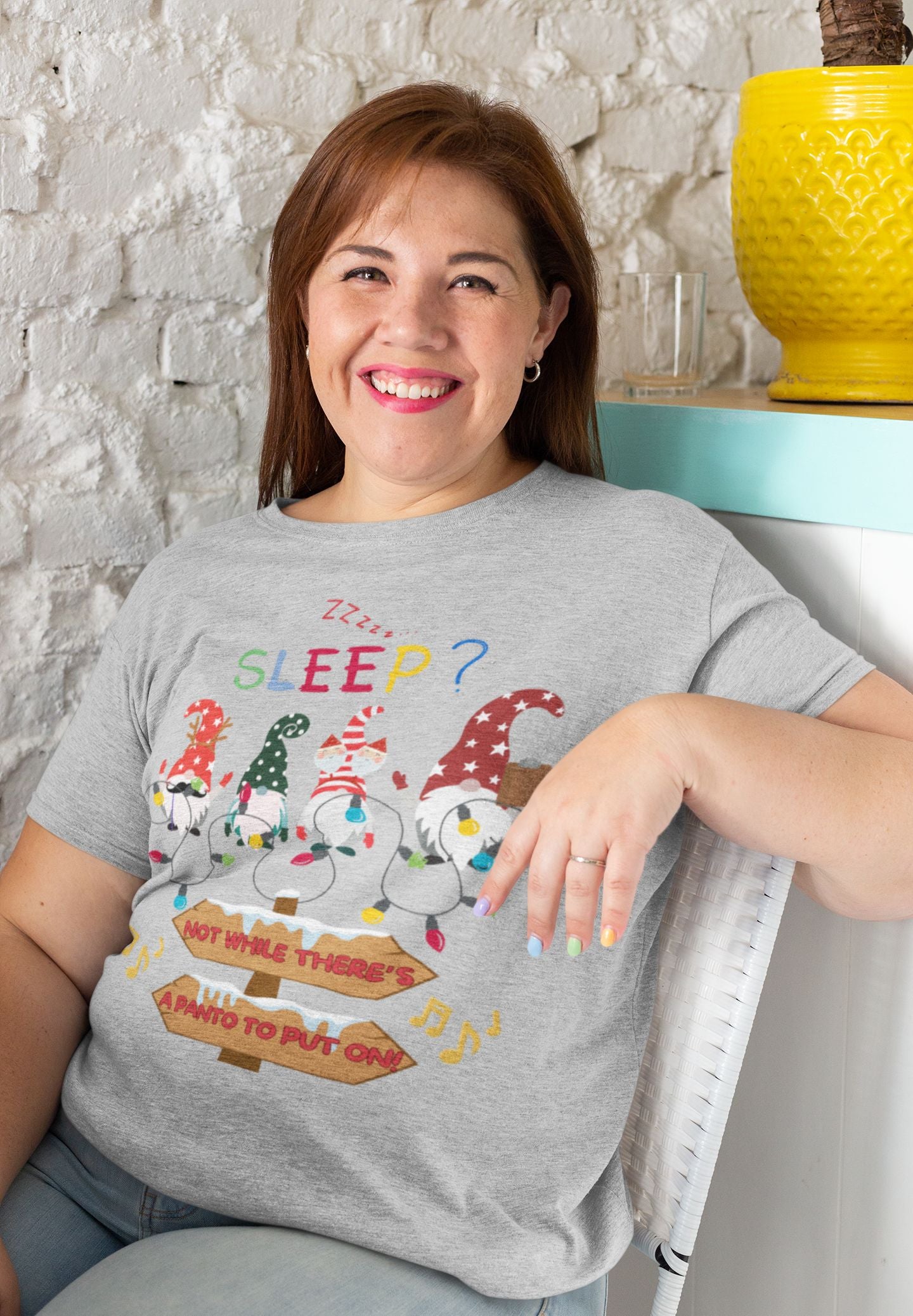 The Ideal Men’s Unisex T-Shirt for Panto Cast & Crew – Durable, Comfortable, and Perfect for Rehearsals