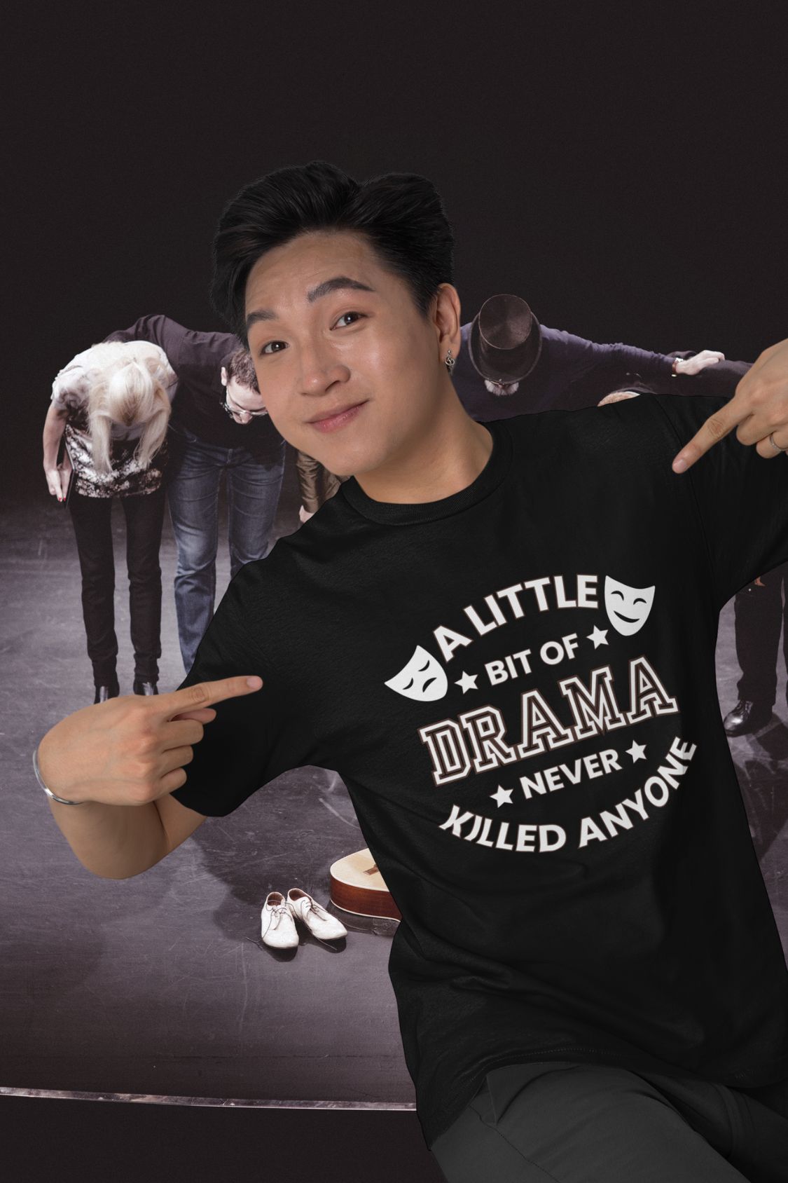 A Little Bit of Drama Never Killed Anyone – Men’s Theatre T-Shirt with Comedy & Tragedy Masks