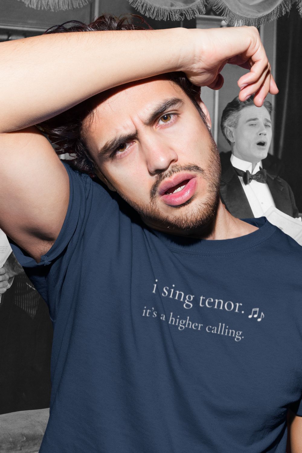 I Sing Tenor. It’s a Higher Calling – Men’s Choir & Singer T-Shirt