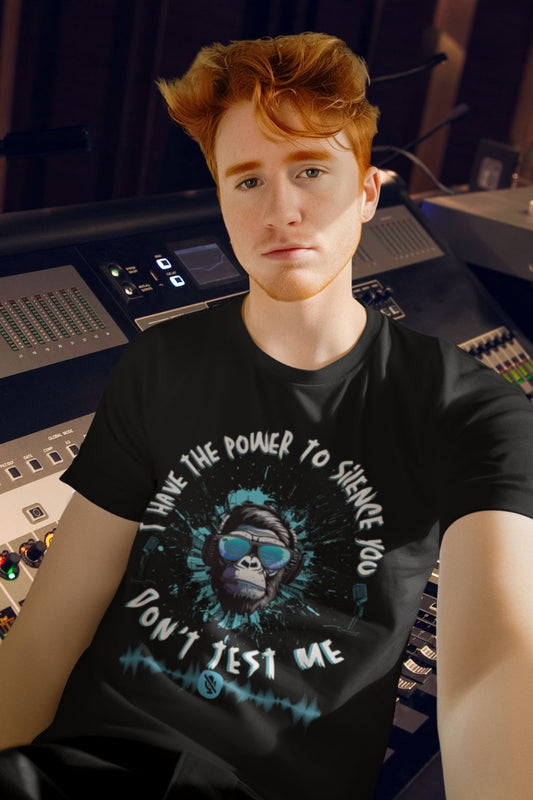 I Have the Power to Silence You – Funny Men’s Sound Tech T-Shirt