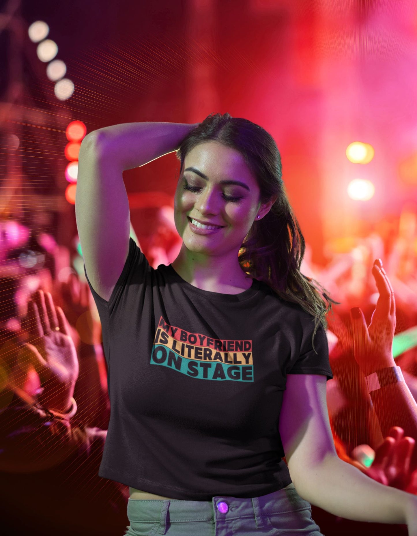 My Boyfriend Is Literally On Stage – Women’s Organic  Boxy Cropped T-Shirt