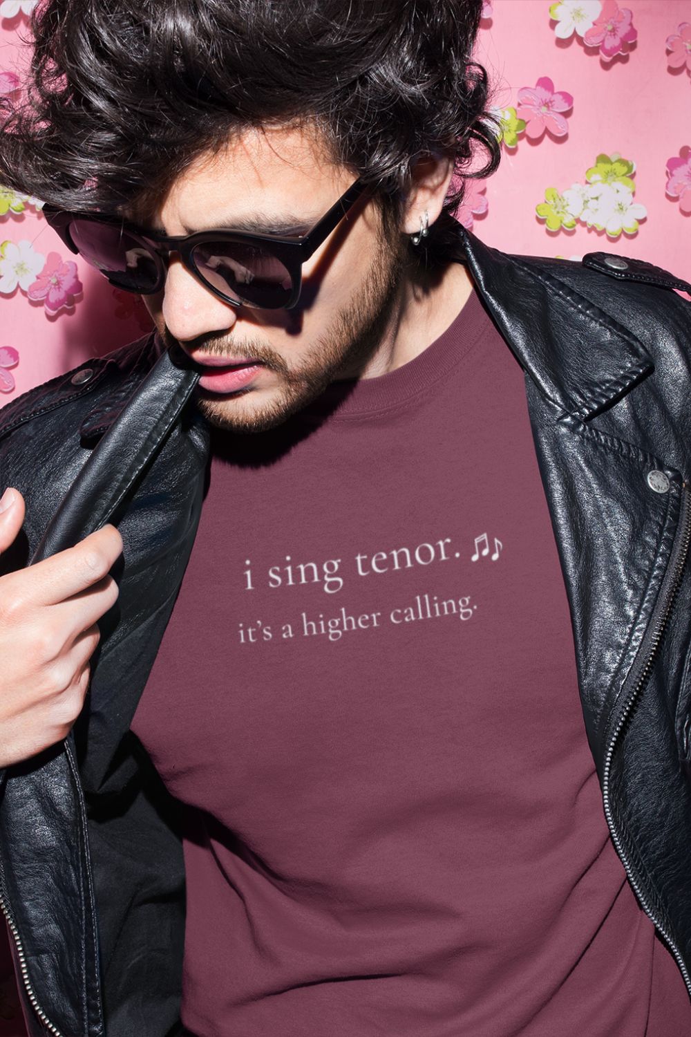 I Sing Tenor. It’s a Higher Calling – Men’s Choir & Singer T-Shirt
